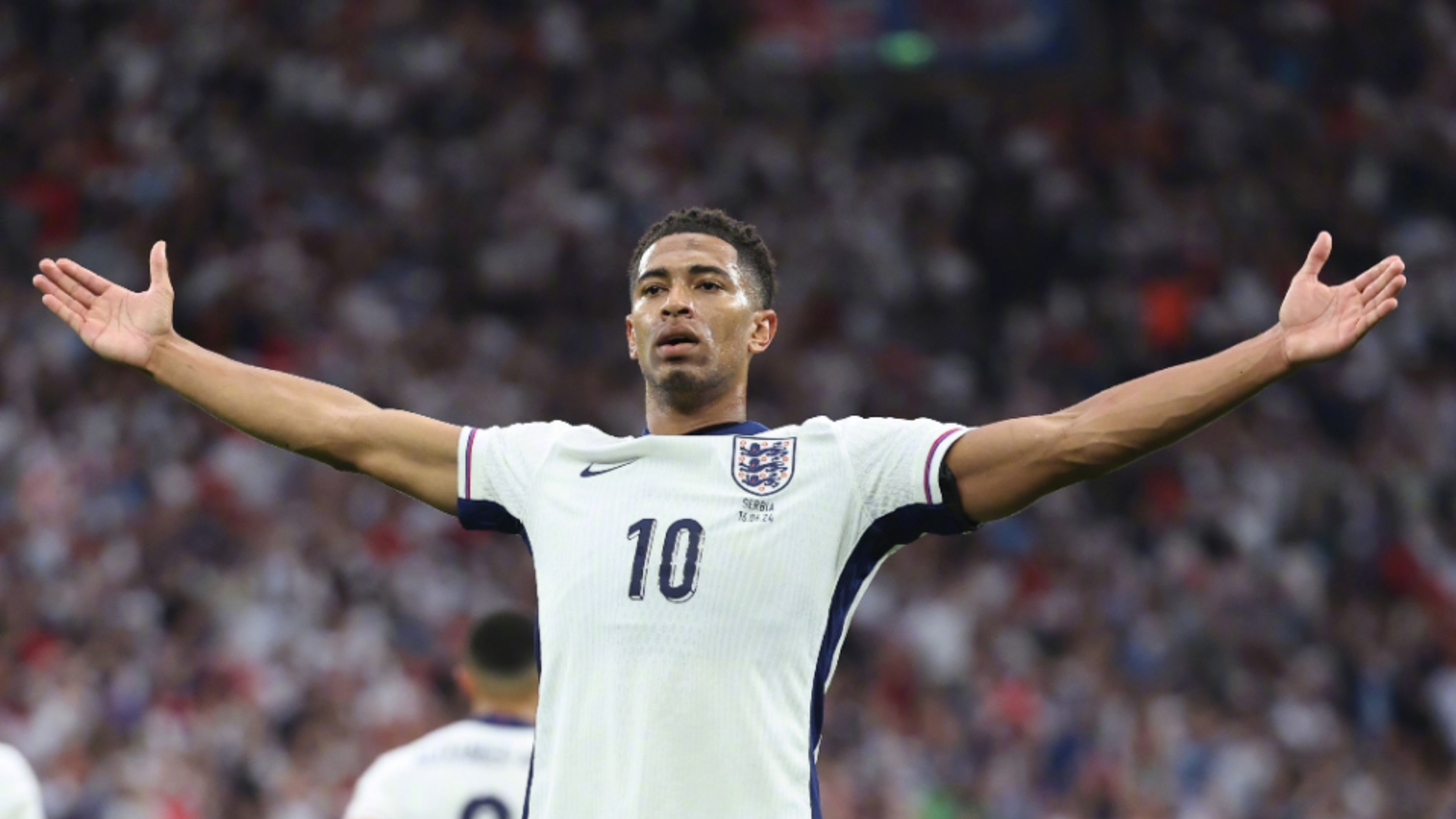 鲁尼：范尼曾因感受到将被我和C罗取代，沮丧到离开训练场（鲁尼回忆：范尼因担心被我与C罗取代，郁闷离开训练场）