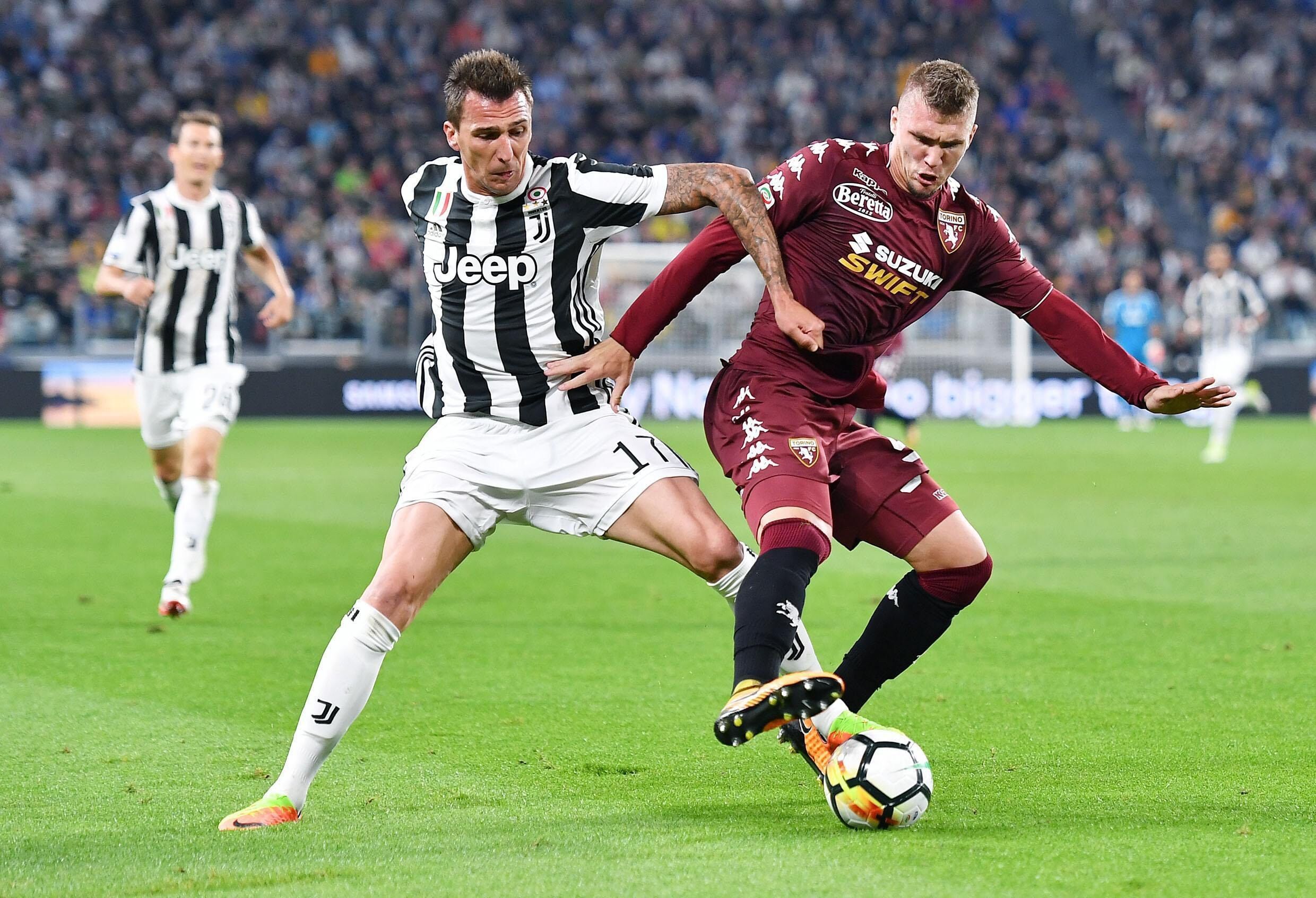 劳塔罗：很激动追平马佐拉的纪录，没想到自己能达到如此成就（劳塔罗：追平马佐拉纪录让我激动万分，曾不敢想会有今日成就）