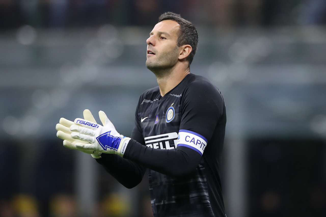 2025中足联颁奖会：泰山外援卡扎伊什维利获中超最佳球员（2025中足联年度颁奖：泰山外援卡扎伊什维利荣膺中超最佳球员）