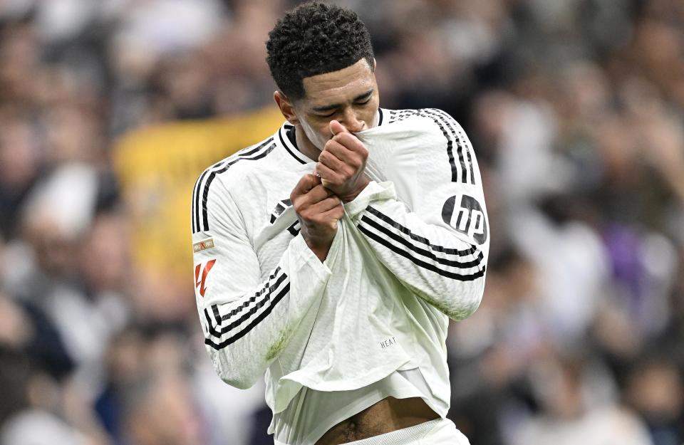 颜骏凌：和范德萨交换了联系方式，在儿时偶像面前踢球是圆梦（颜骏凌：已与范德萨互留联系方式，在儿时偶像面前踢球梦想成真）