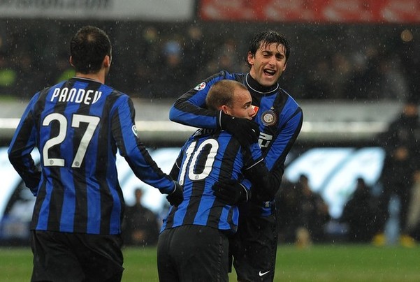 鲁尔：多特尚未联系昆滕-廷贝尔，球员在规划下一步生涯（鲁尔：多特仍未与昆滕-廷贝尔接洽，球员正谋划下一步发展）