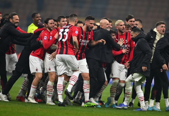 NBA：勇士主场狂胜灰熊 库里轰下45分（NBA：库里45分发飙，勇士主场大胜灰熊）