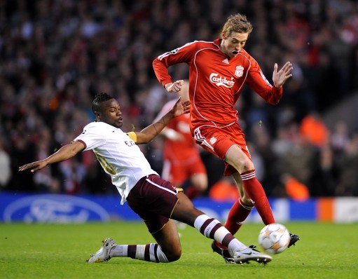 按照世界杯抽签规则，阿根廷和西班牙在决赛之前不会相遇（按世界杯抽签规定，阿根廷与西班牙仅决赛可能相遇）