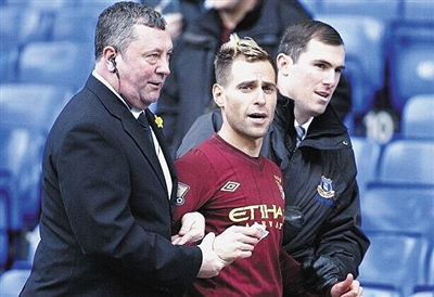 拜合拉木：可惜没能获得熊猫杯冠军，明年努力争取好成绩（拜合拉木：无缘熊猫杯冠军，明年再接再厉争取佳绩）