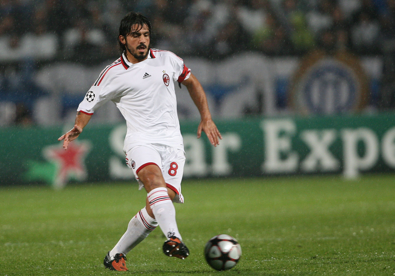 世体：莱万多夫斯基点亮纽约帝国大厦，以庆祝波兰独立日（世体：莱万多夫斯基为波兰独立日点亮纽约帝国大厦）