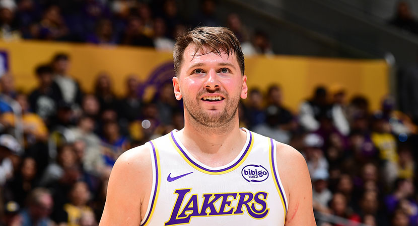 表现出色，托纳利当选欧冠纽卡vs毕尔巴鄂全场最佳球员（托纳利闪耀欧冠纽卡战毕尔巴鄂，荣膺全场最佳）