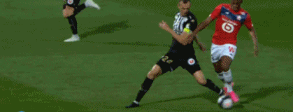 神户主帅：我们知道申花球员的水平，开始阶段我们一度被压制（神户主帅：申花球员实力不俗，我们在开场阶段曾被压制）