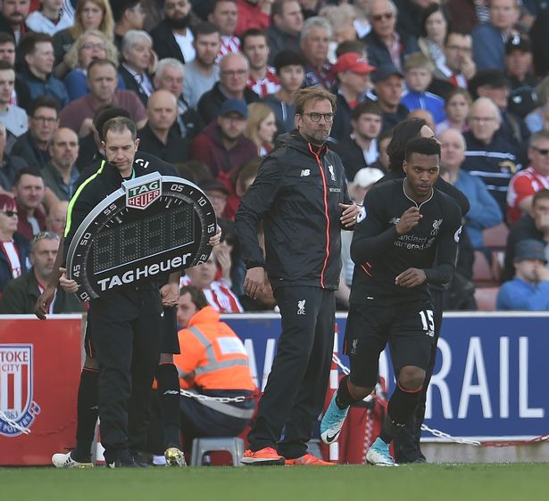 基恩谈梅努：有时候教练就是不信任你，你得用表现证明他错了（基恩谈梅努：当教练不信任你时，唯有用表现让他改观）