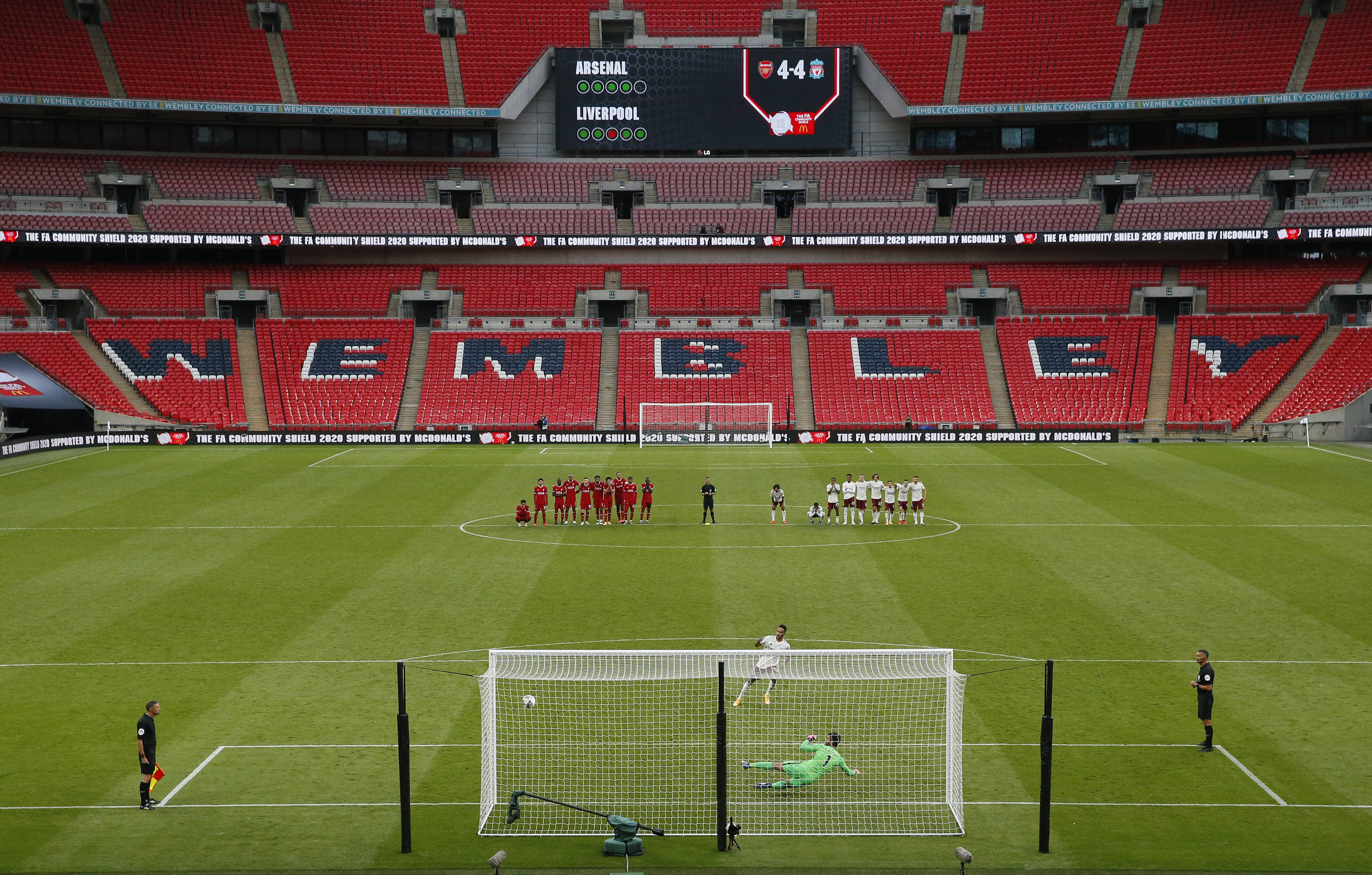 欧联杯：贝尔格莱德游击表现不理想，AEK拉纳卡占据晋级先机（欧联杯：贝尔格莱德游击状态欠佳，AEK拉纳卡掌握出线主动）