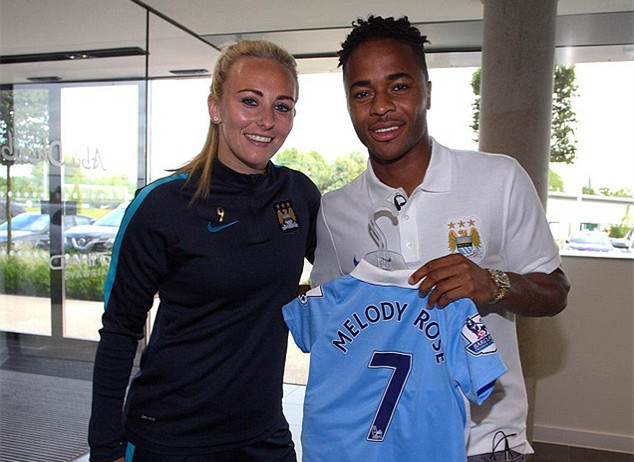 非洲杯战报：图雷失点，达卡补时绝平，马里1-1赞比亚（非洲杯：图雷失点，达卡读秒扳平，马里1-1战平赞比亚）